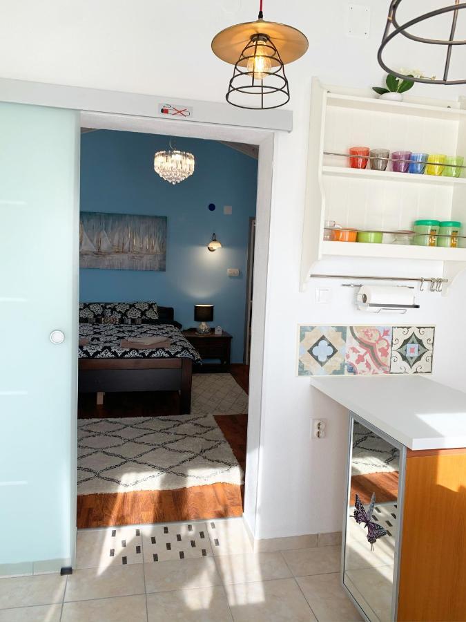 Apartment Helena Канфанар Екстер'єр фото