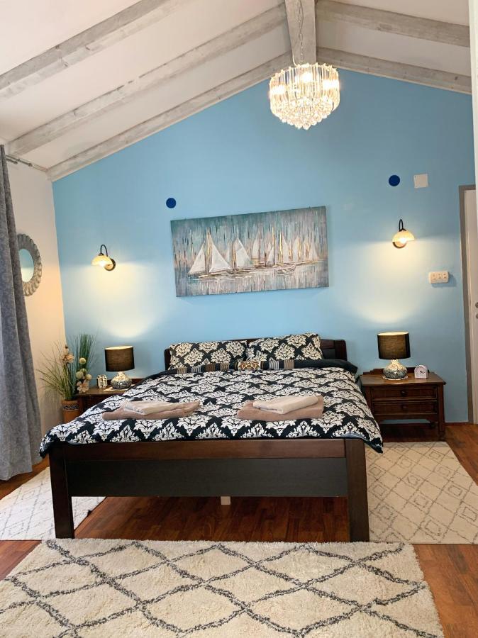 Apartment Helena Канфанар Екстер'єр фото