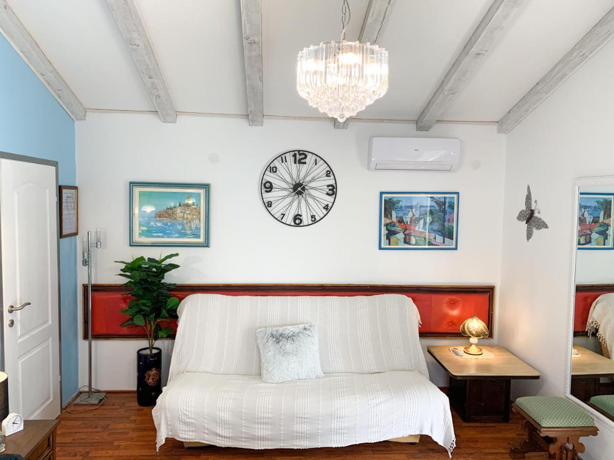 Apartment Helena Канфанар Екстер'єр фото